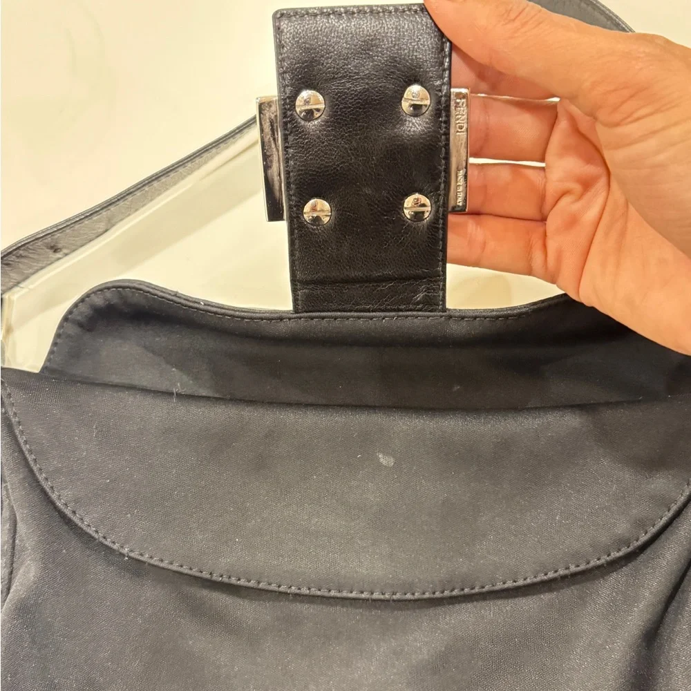 Fendi Mamma Baguette Handbag - Picture 9 of 12